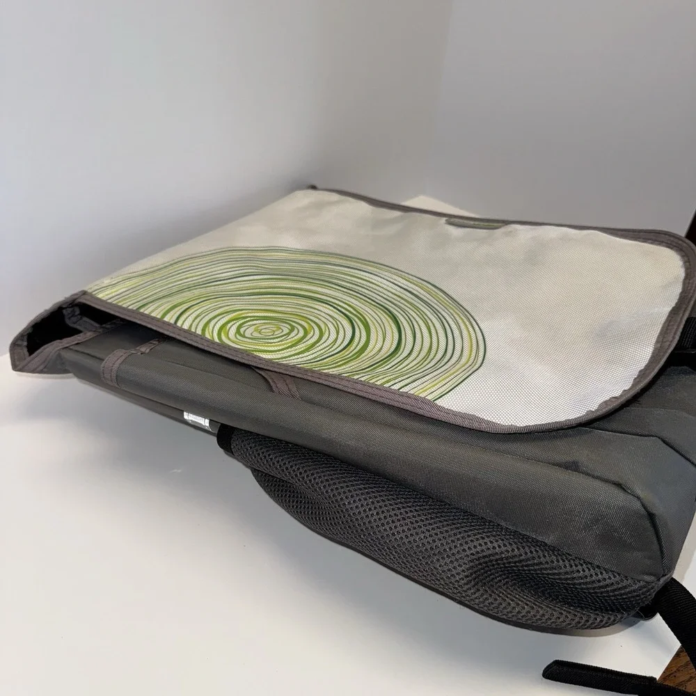 XBOX 360 Carrying Case Backpack Console Laptop & More Game System Storage
